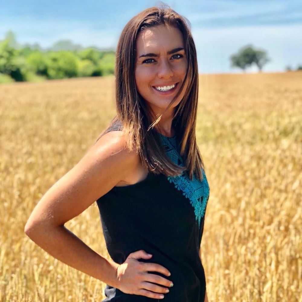 Meet your Posher, Makayla